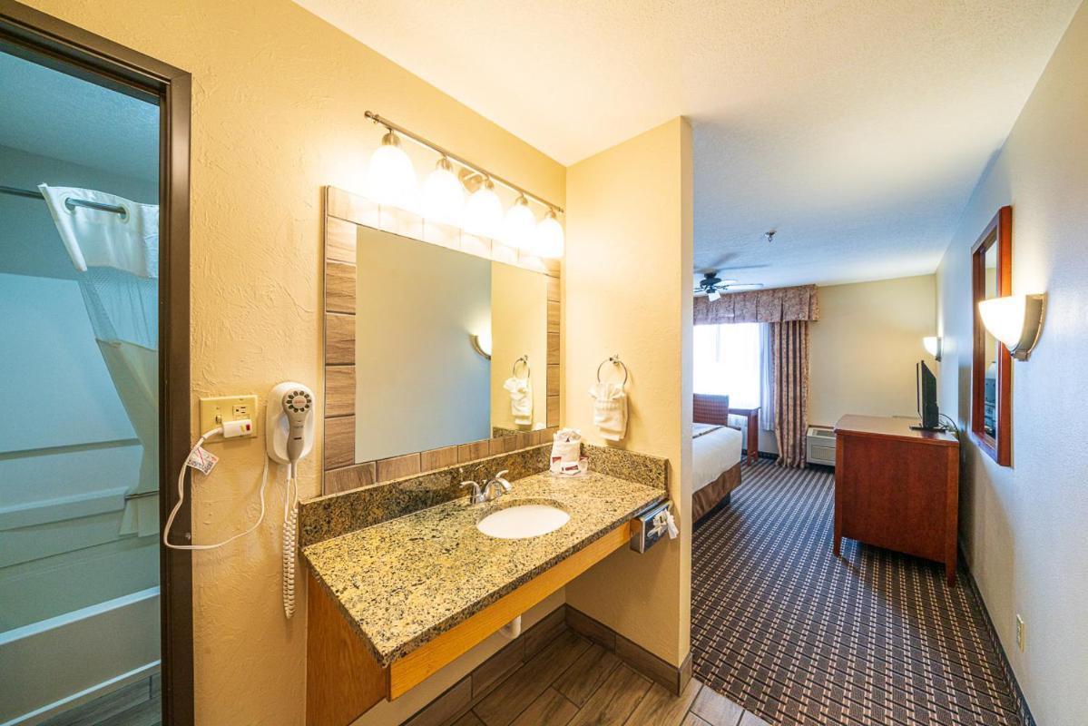Alpine Inn & Suites Gunnison Buitenkant foto